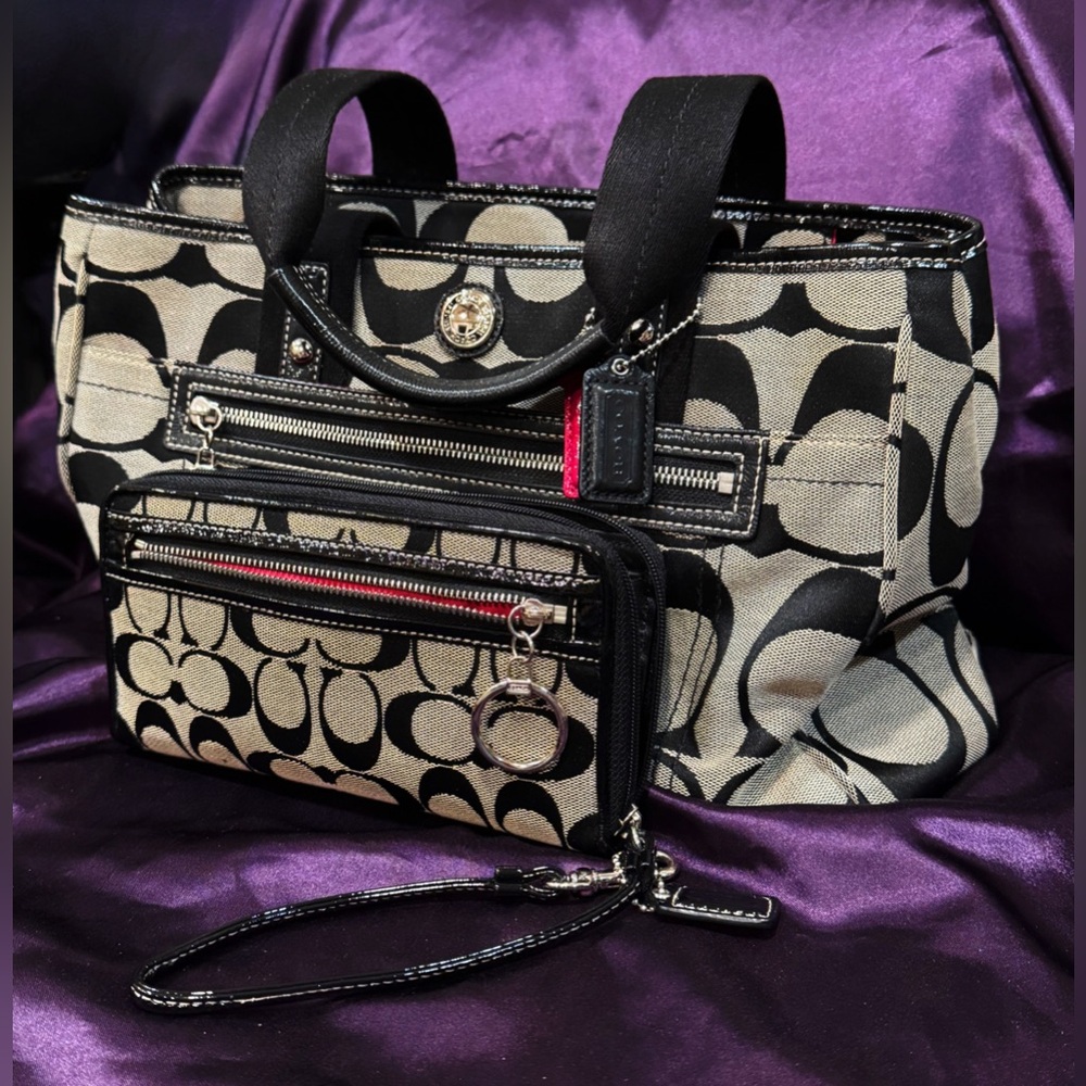 Coach Black and Cream Signature Tote